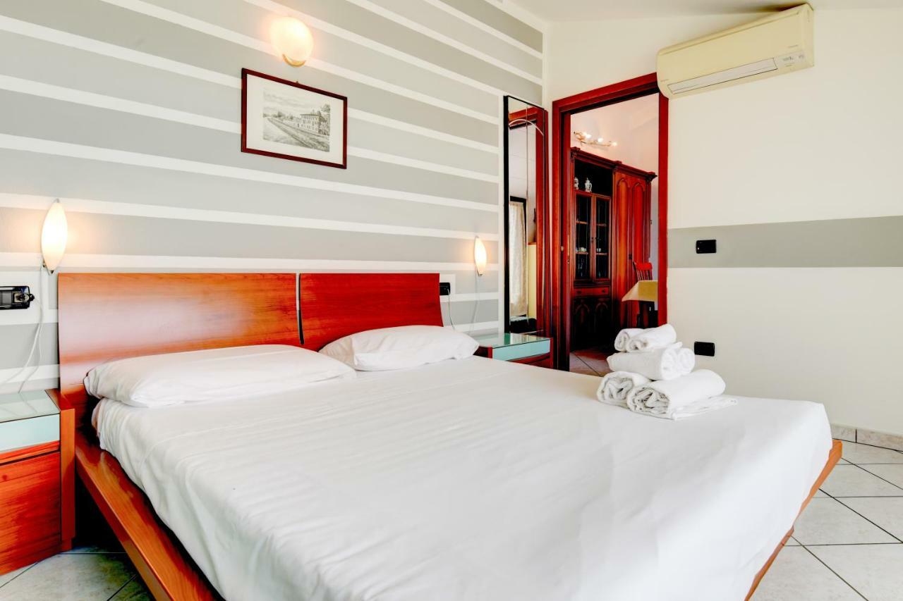 Sarno Apartments Caravaggio Sirmione Exterior photo